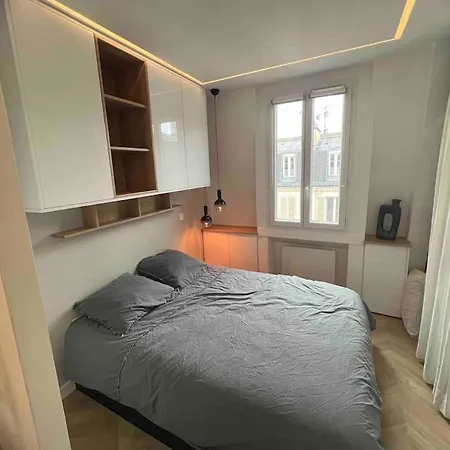 Malesherbes Apartmán *